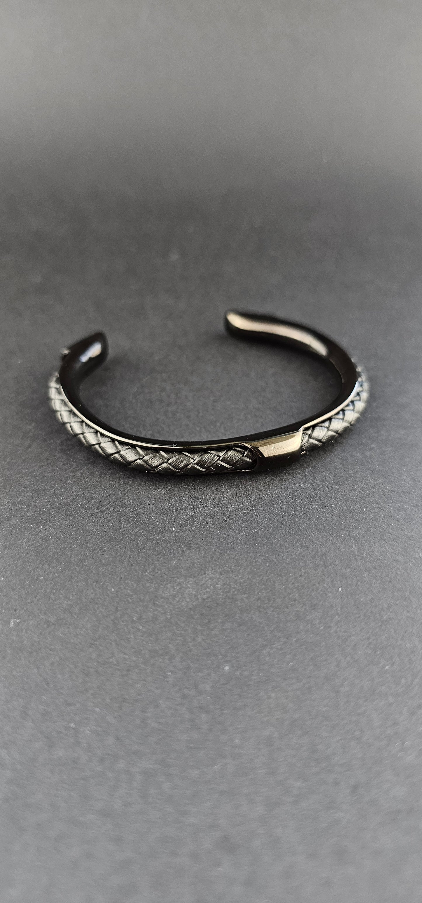 Pulsera varón Roberto