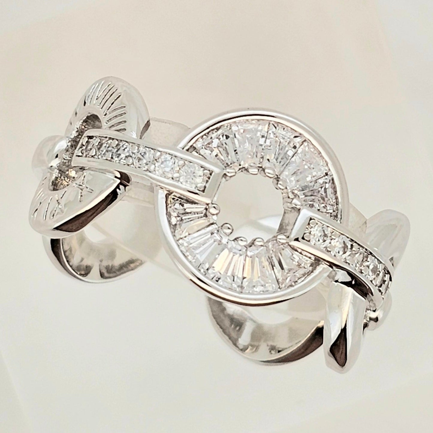 Anillo cristal paves Mariana