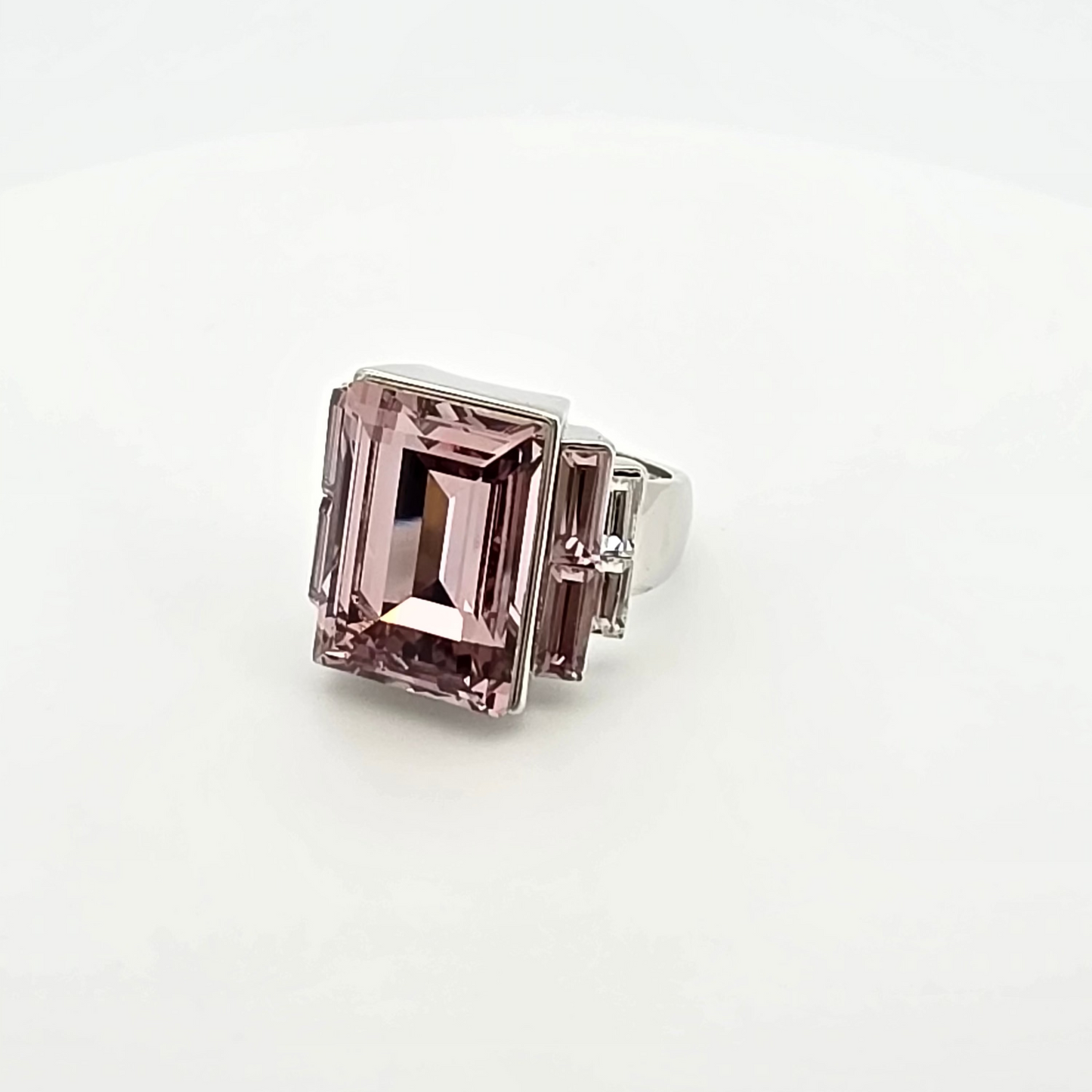 Anillo Dalai