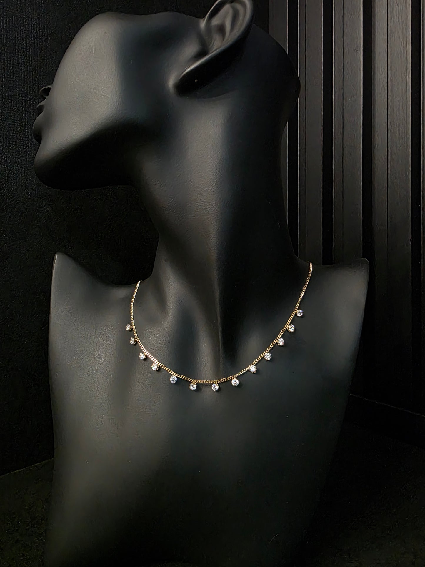 Collar de acero quirúrgico gotas