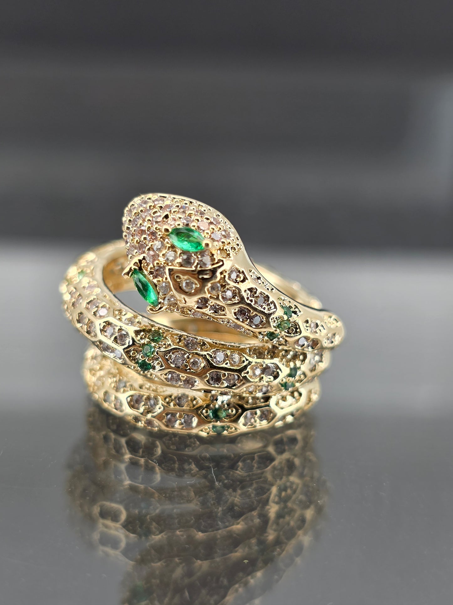 Aercuff Snake