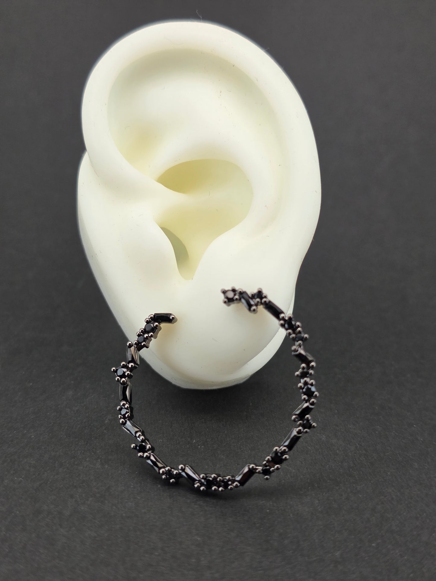 Argollas cristal paves black lin