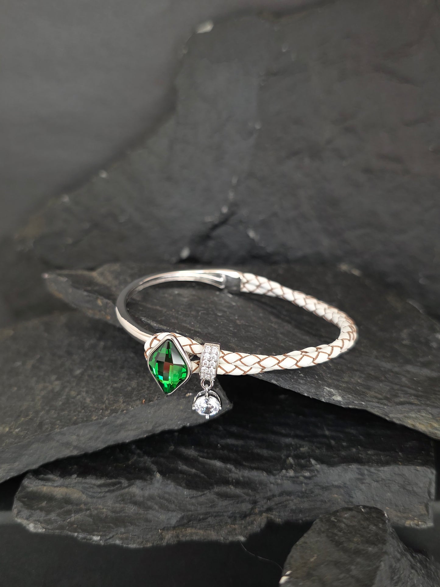 Pulsera cristal Swarovski cuero y metal rodio