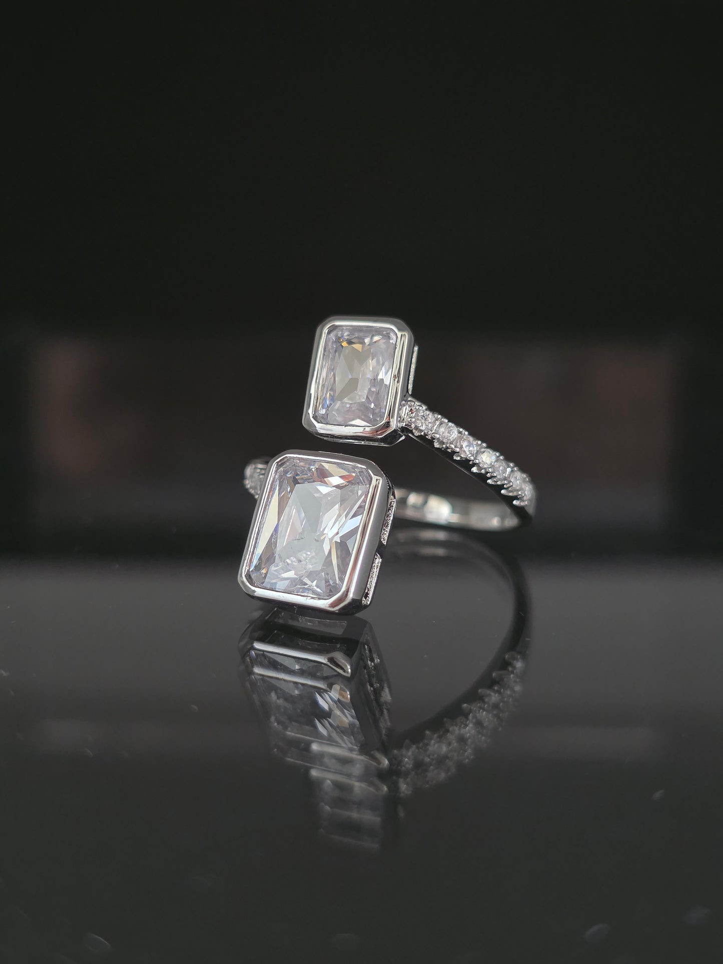 Anillo Betina