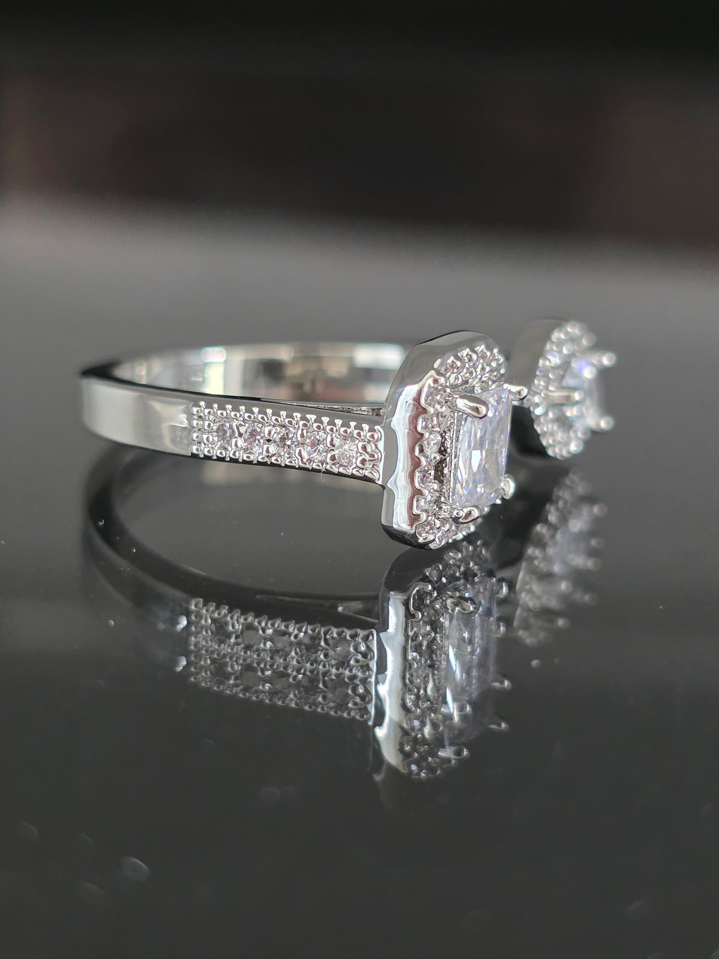 Anillo jany