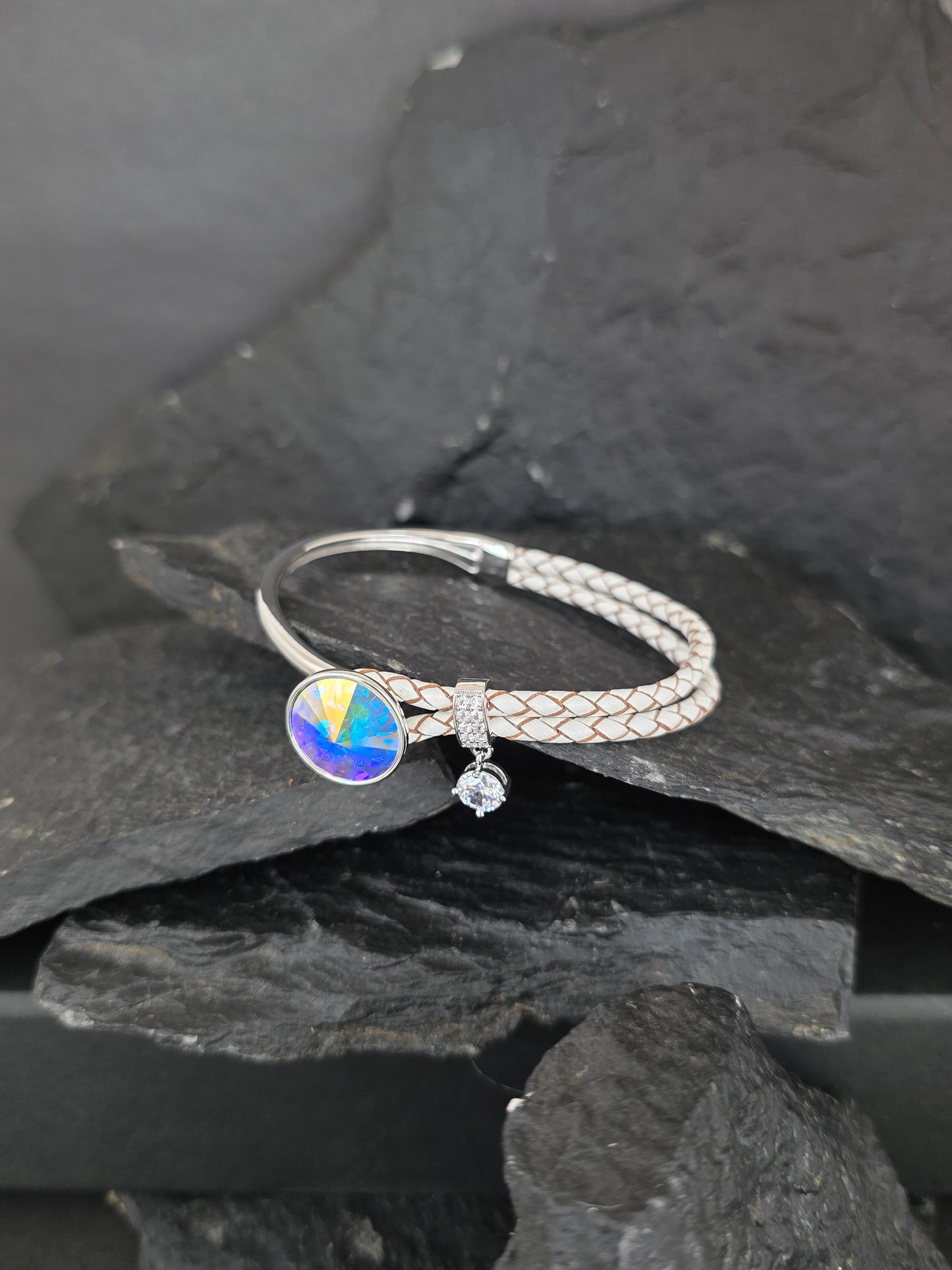 Pulsera cristal Swarovski cuero y metal rodio