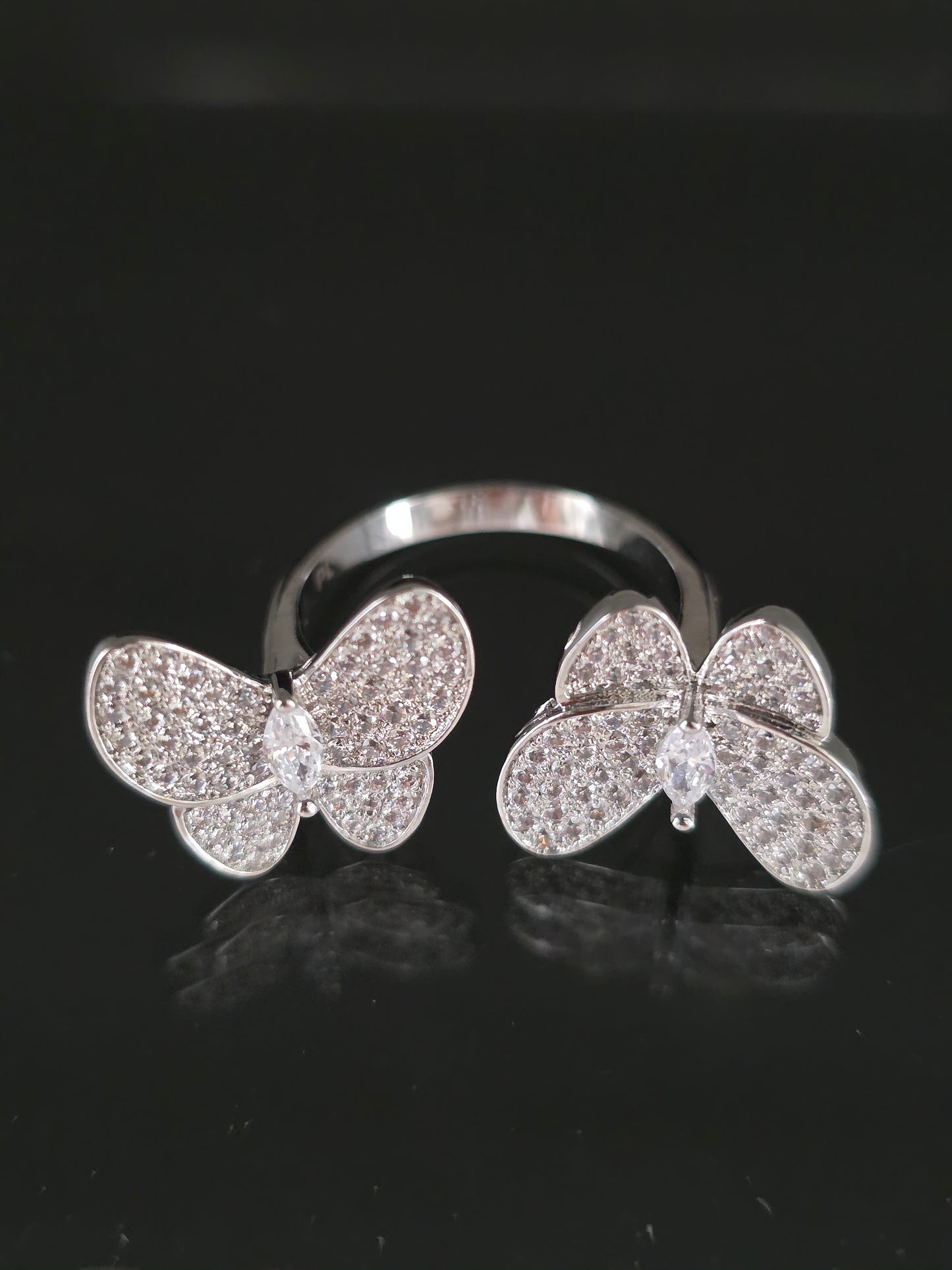 Anillo Daniela