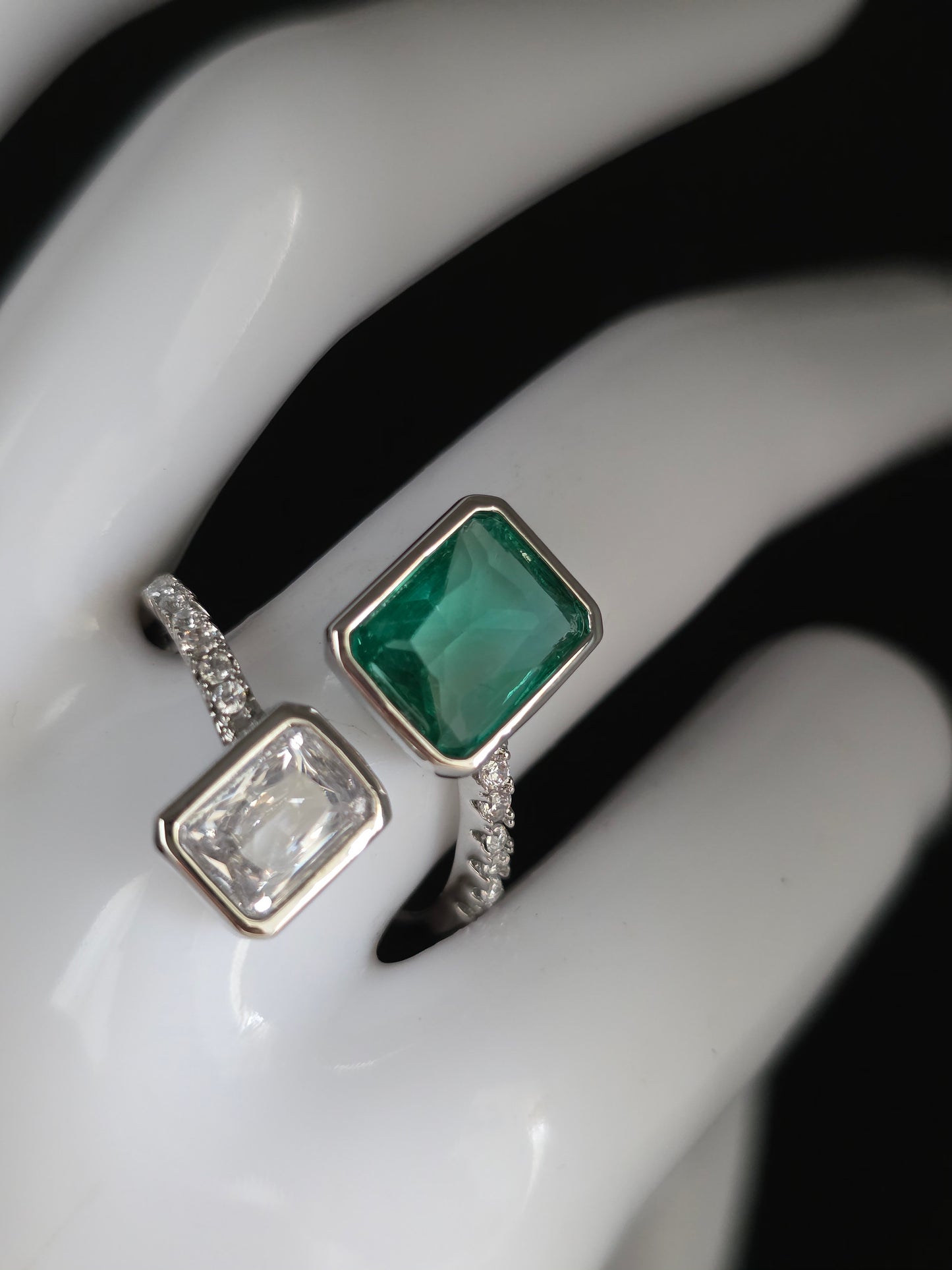 Anillo Betina