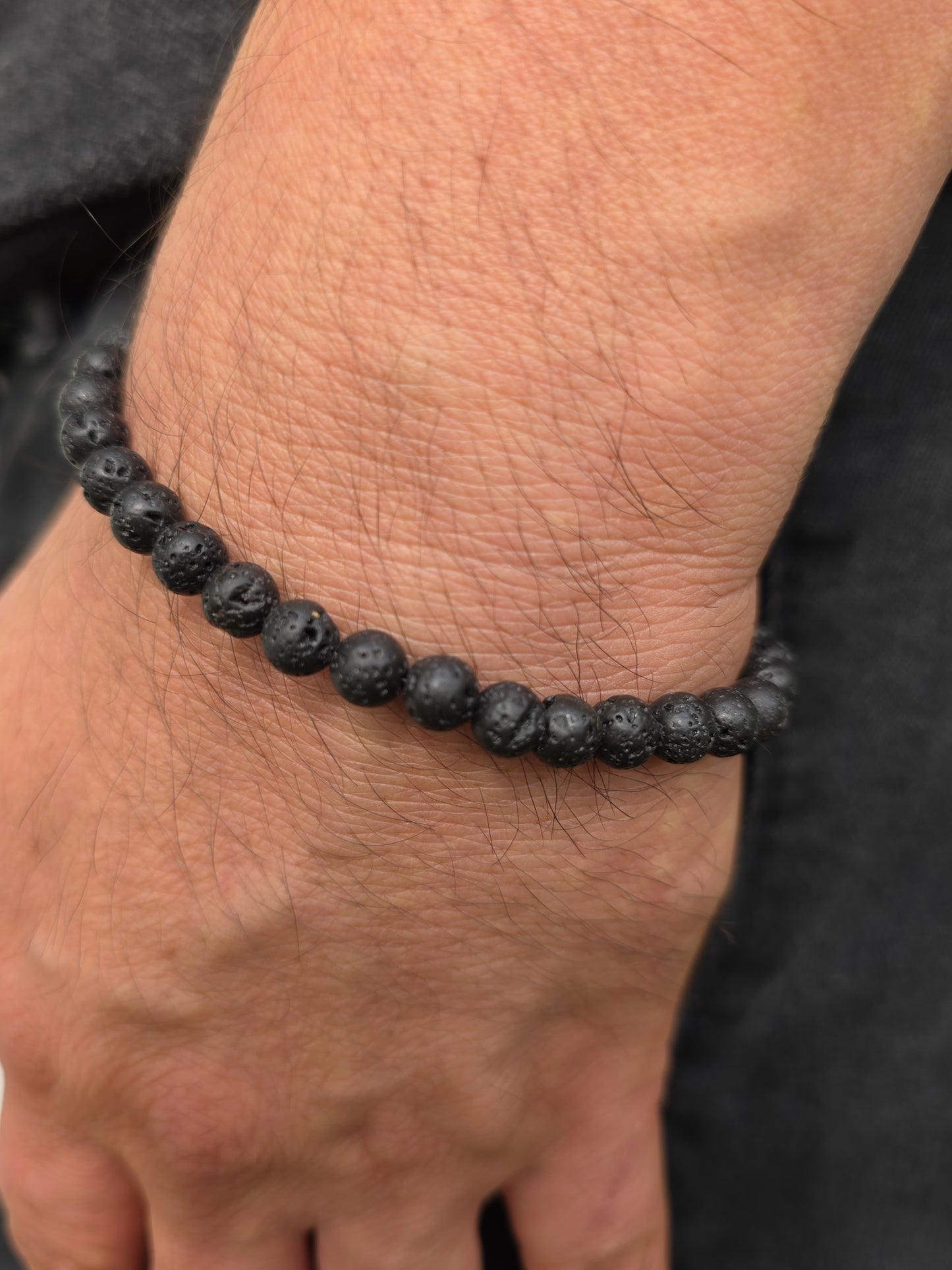 Pulsera varón piedra volcánica lorenzo