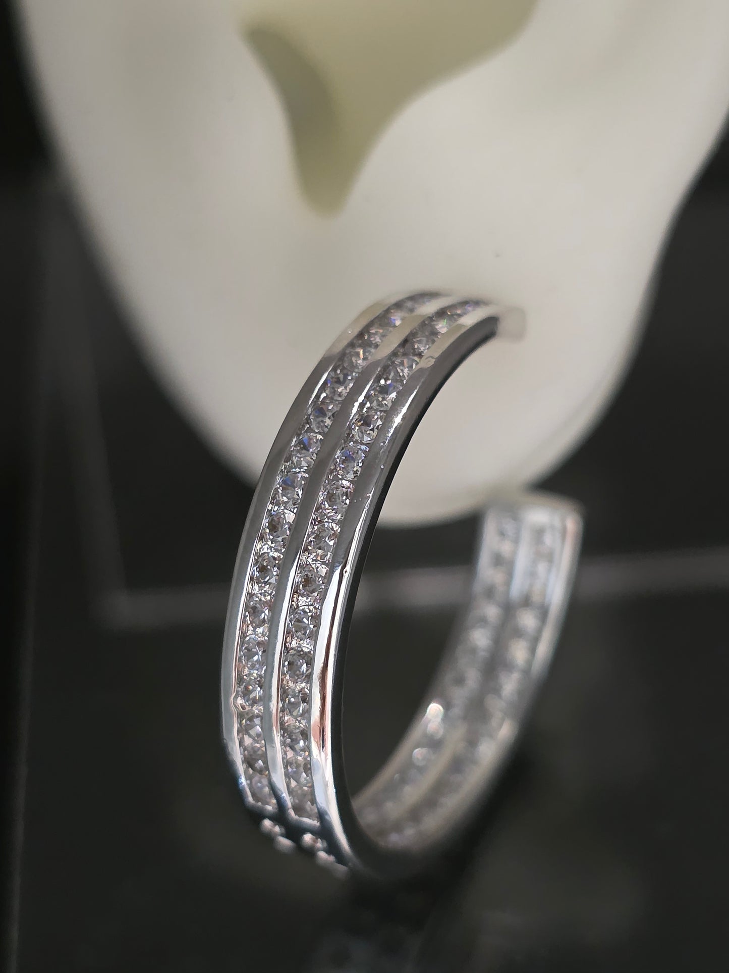 Argollas cristal paves lupe