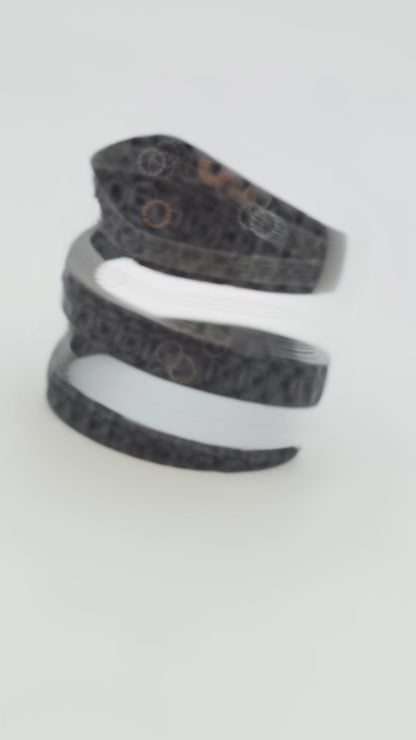 Anillo Snake rutenio negro
