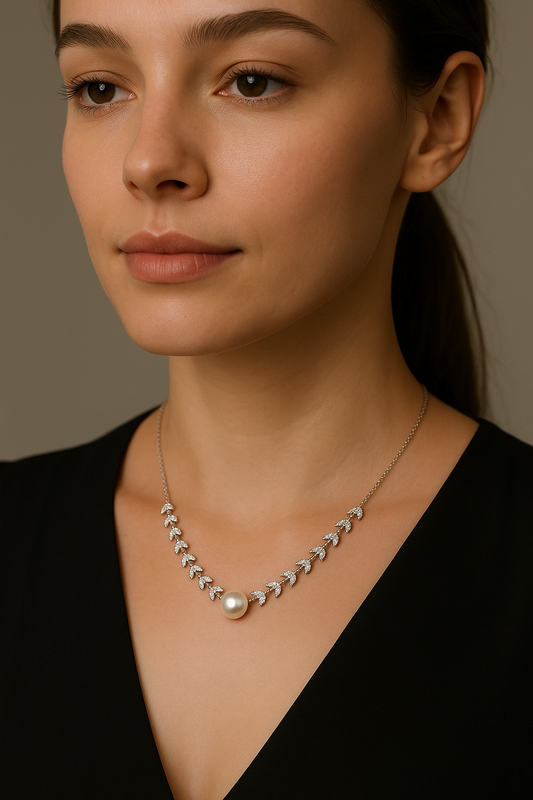 Collar de plata lucrecia