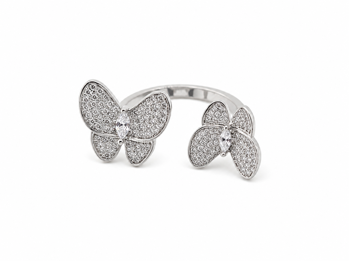 Anillo cristal pavés mariposa