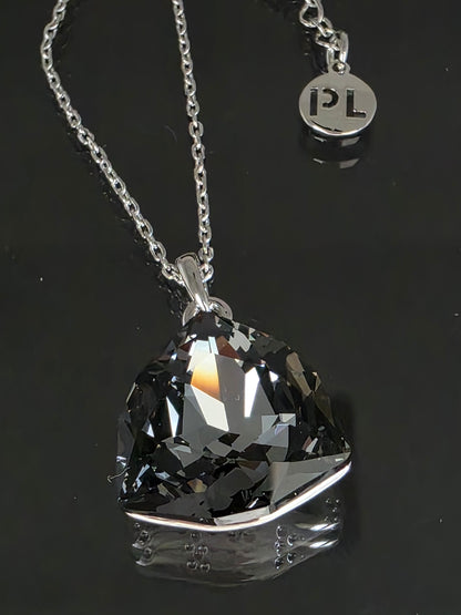 Collar black light Romi