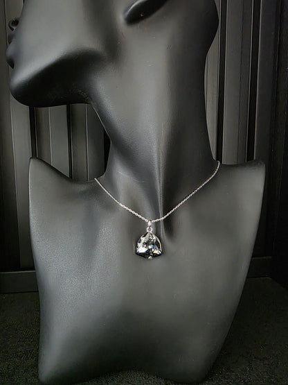 Collar black light Romi