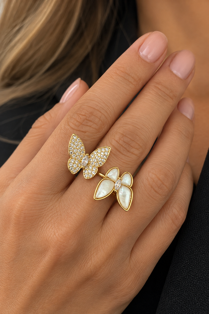 Anillo mariposa nácar pavés