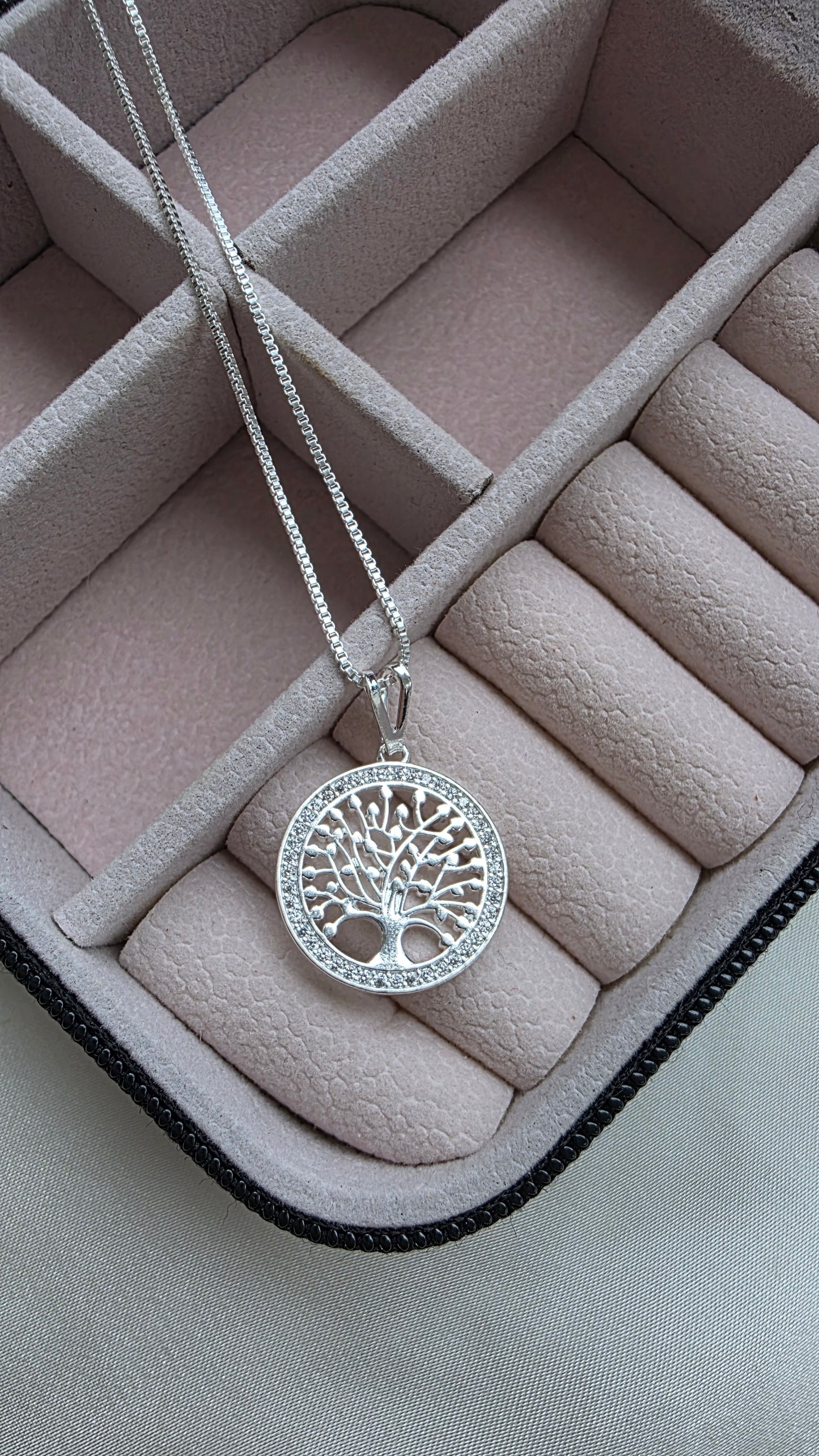 Collar baño de plata Aura Raíz vital