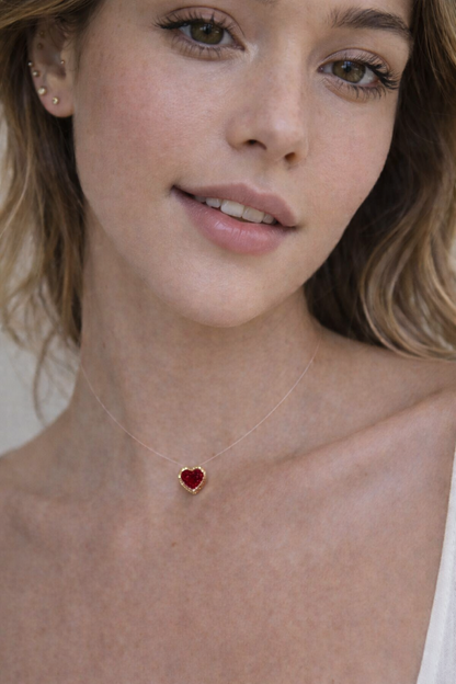 Collar Aura flotante love