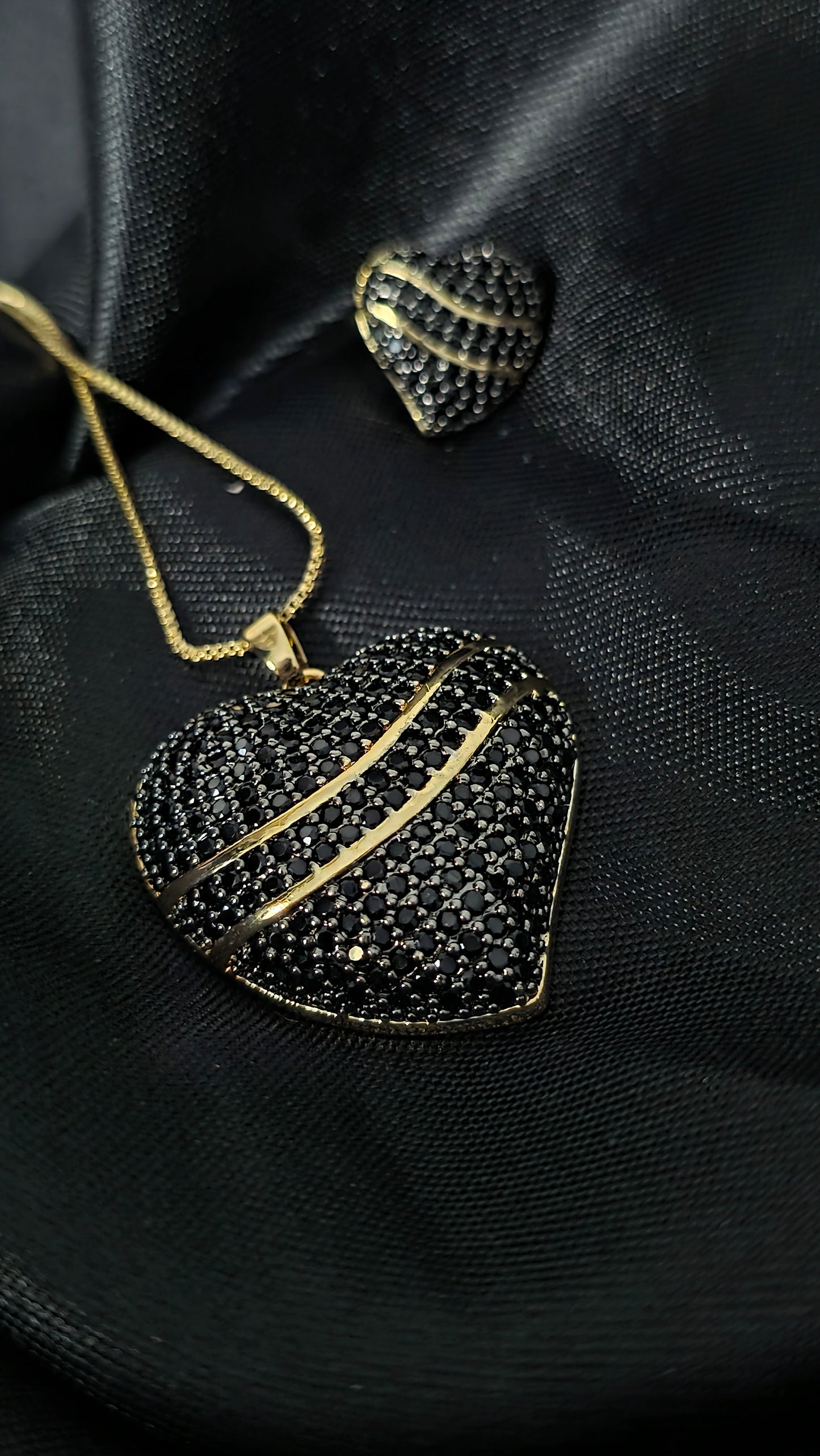 Conjunto Aura Corazón Noir