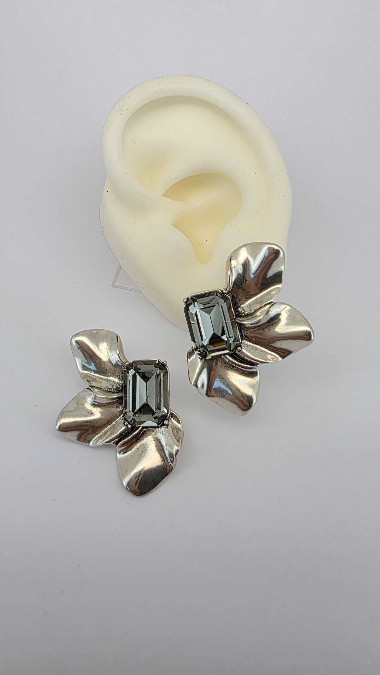 Aros Swarovski flor de primavera